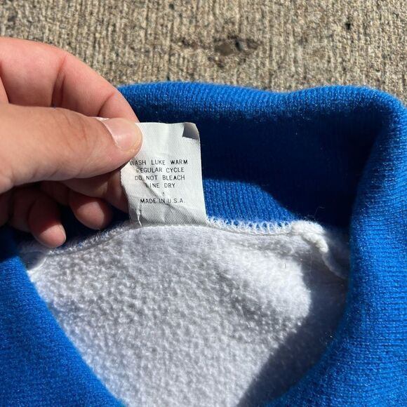 Vintage Minnesota Power Sweater - Picture 5 of 9